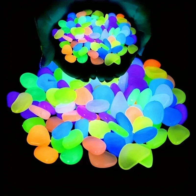 100Pcs Glow in the Dark Garden Pebbles For Sidewalk Garden Terrace Lawn Garden Patio Fish Tank Aquarium Decoration Glow Stone